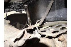 OSŁONA ZBIORNIKA PALIWA MITSUBISHI L200 IV 05-10