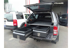 ZABUDOWA WYPRAWOWA TOYOTA HILUX 11-15