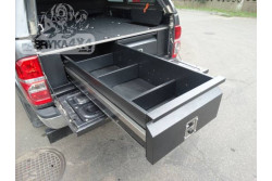 ZABUDOWA WYPRAWOWA TOYOTA HILUX 11-15