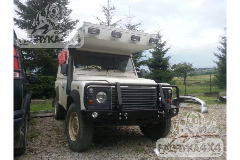 ZDERZAK PRZÓD Z BULLBAREM LAND ROVER DEFENDER 110