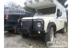 ZDERZAK PRZÓD Z BULLBAREM LAND ROVER DEFENDER 110