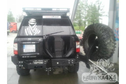 ZDERZAK TYŁ Z PŁYTĄ POD WYCIĄGARKĘ NISSAN PATROL Y61