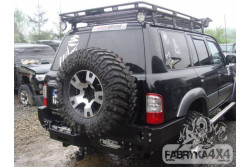 ZDERZAK TYŁ Z PŁYTĄ POD WYCIĄGARKĘ NISSAN PATROL Y61