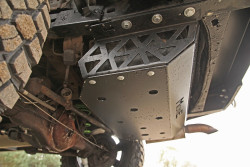 Stalowa osłona podwozia, zbiornika paliwa - Toyota Land Cruiser J95