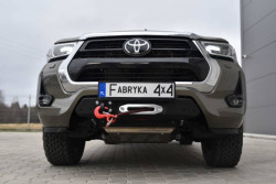 ZDERZAK PRZÓD WERSJA SLIM TOYOTA HILUX REVO 2020-