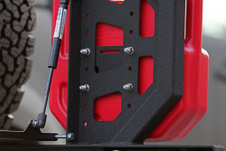 Uchwyt koła i kanistrów do zderzaków pick-up - Gondola MorE 4x4