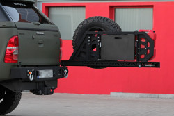 Mocowanie koła i kanistrów do zderzaków stalowych MorE 4x4