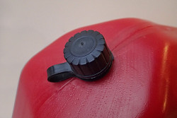 Kanister plastikowy na paliwo 20L - MorE 4x4