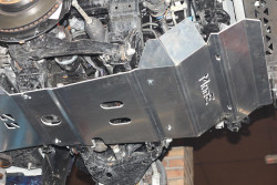 Aluminiowa przednia osłona podwozia, silnika - Toyota Hilux Travo