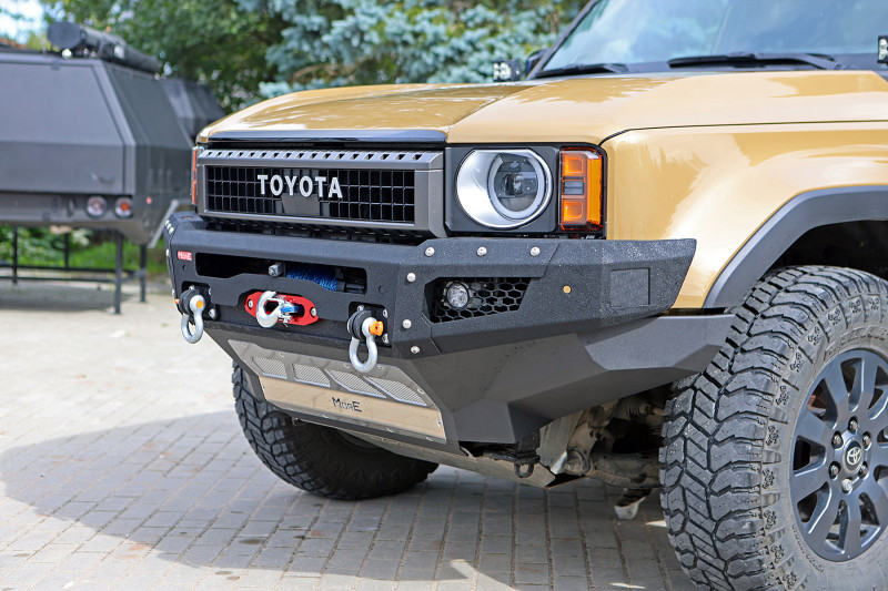 Zderzak przedni stalowy MorE 4x4 do Toyota Land Cruiser 250 24+