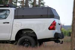 MorE 4x4 hardtop Toyota Hilux REVO