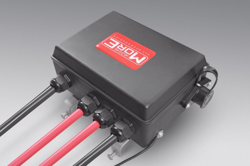 Skrzynka przekaźnikowa More4x4 ECONO 12V 450A